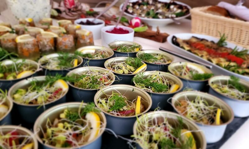 Tanie wczasy nad morzem dla 2 osób z wyżywieniem