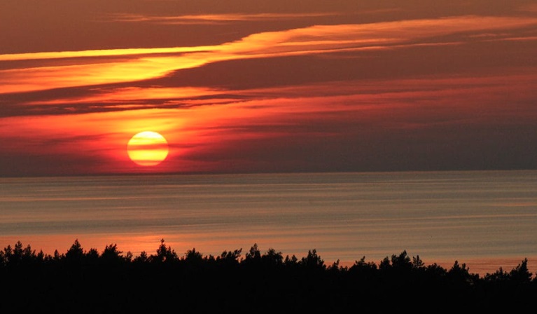 Magiczne zakątki kurortu nad Bałtykiem: Sekrety i atrakcje niewidoczne na pierwszy rzut oka